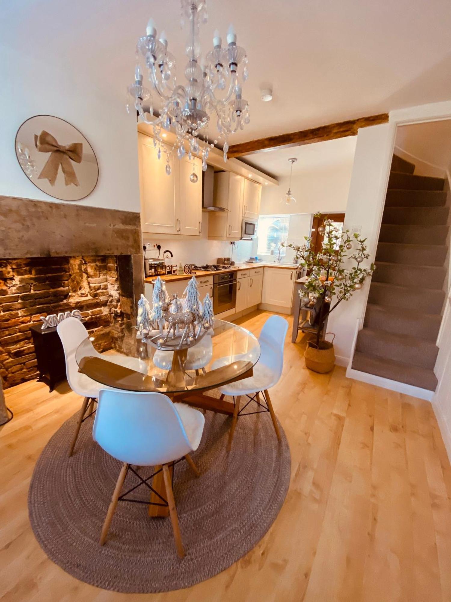 The Tenth House, Grade II Listed Georgian Town House, Wirksworth, Derbyshire, Peak District Cottage, Sleeps 4 外观 照片